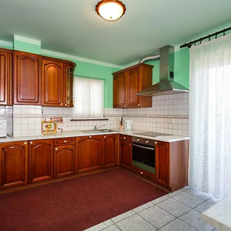Vila Kraljica